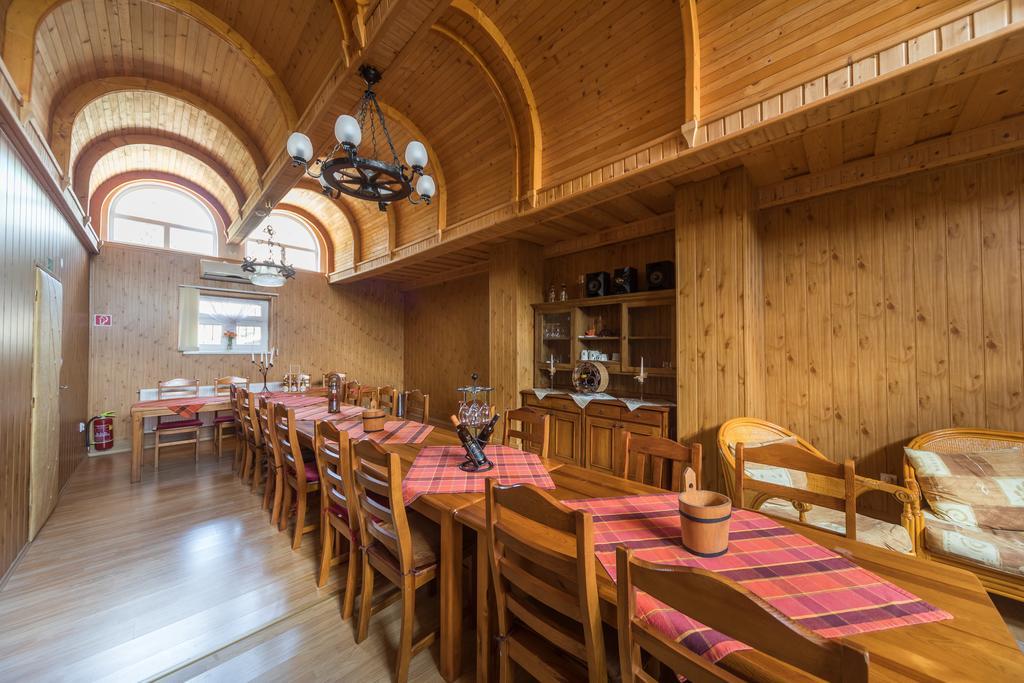 Tokaj Zlata Putna - Restaurant & Pension Vinicky ภายนอก รูปภาพ