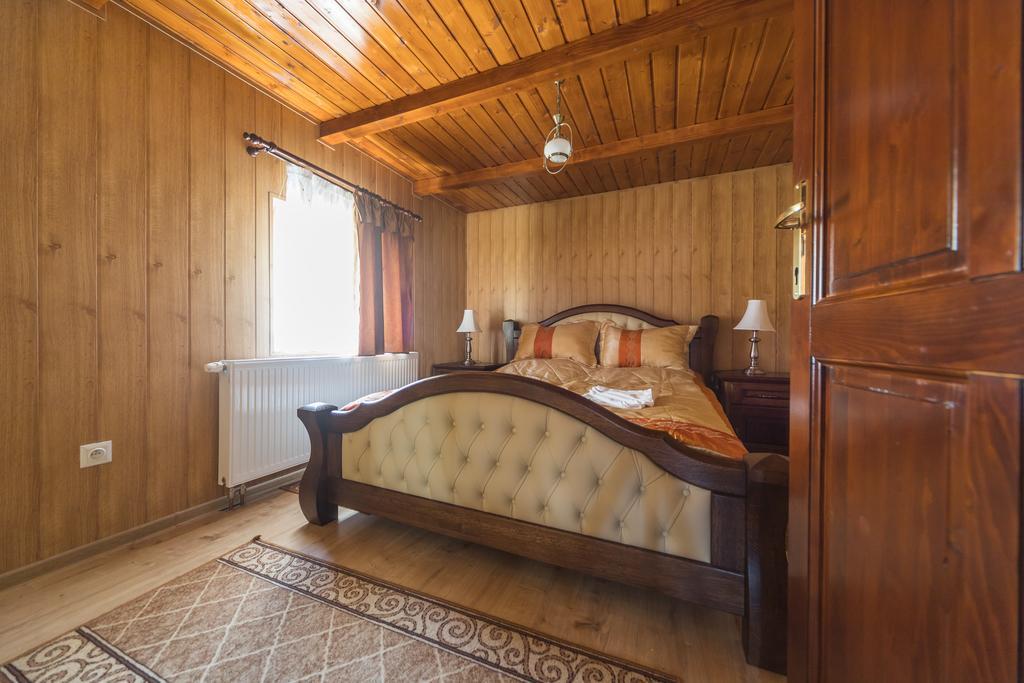 Tokaj Zlata Putna - Restaurant & Pension Vinicky ภายนอก รูปภาพ