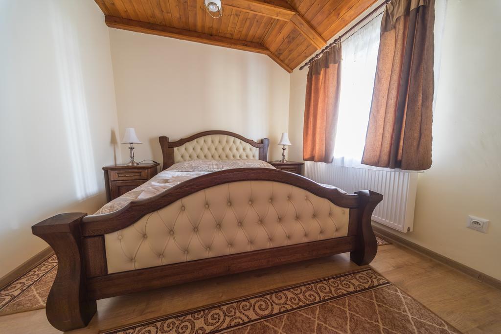 Tokaj Zlata Putna - Restaurant & Pension Vinicky ภายนอก รูปภาพ