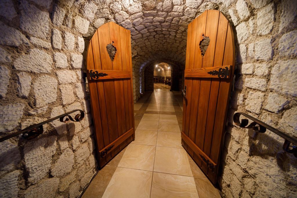 Tokaj Zlata Putna - Restaurant & Pension Vinicky ภายนอก รูปภาพ