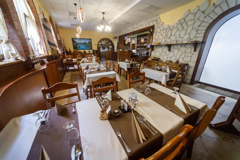 Tokaj Zlata Putna - Restaurant & Pension Vinicky ภายนอก รูปภาพ